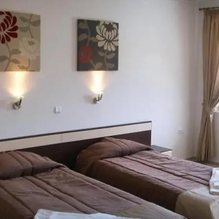 Immaculate 6-bed In Balchic Bulgaria Villa Rogachevo