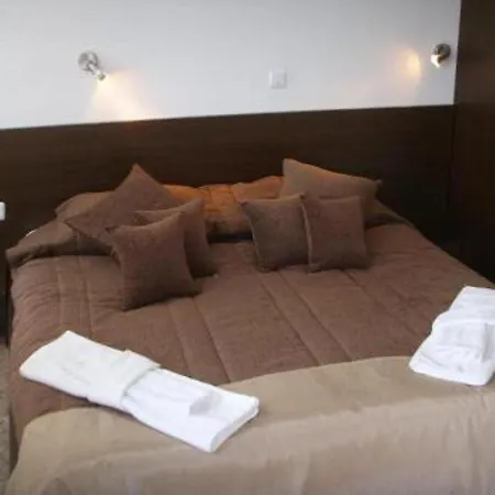 Villa Immaculate 6-bed In Balchic Bulgaria